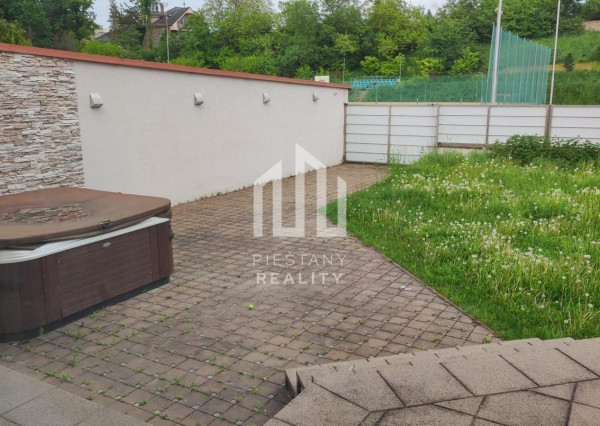 *ZNÍŽENÁ CENA* 5i RD, kde sa pohodlie snúbi s dokonalou lokalitou