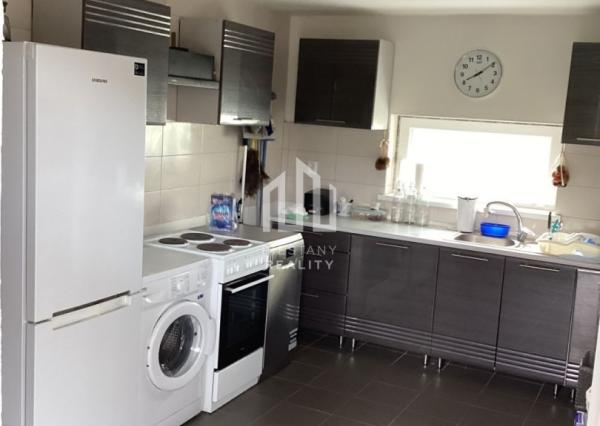 *VÝHODNÁ CENA* 4-izbový tehlový RD s krásnym pozemkom