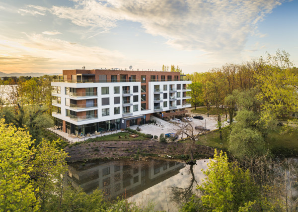PINIA | byt na predaj | 80 m² + terasa 17 m² | výhľad na Váh