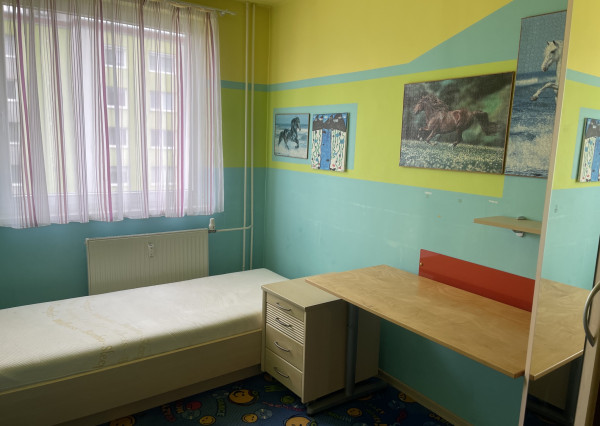 Na prenájom 4-izbový byt, ul. Scherera, Piešťany
