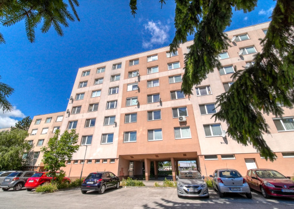 Elegantný a priestranný 3izbový byt ihneď k nasťahovaniu v Piešťanoch