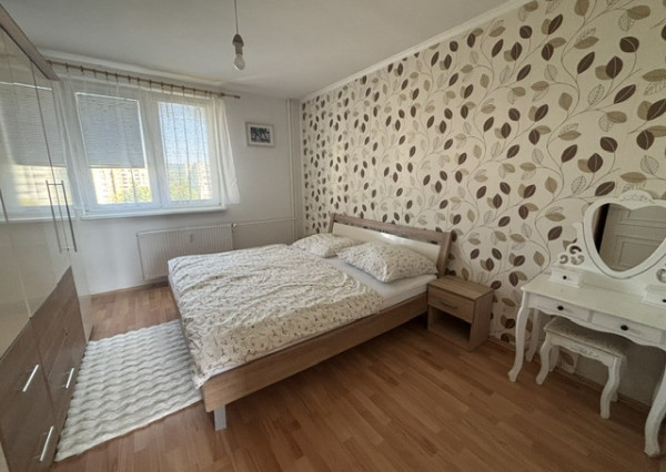 Svetlý 3-izbový byt s loggiou a súkromím - vhodný pre rodinu aj pár
