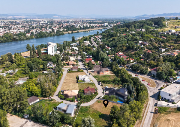 Pozemok 1 345 m² na predaj | Sĺňava II, Banka pri Piešťanoch