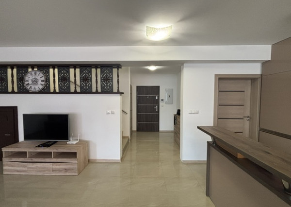 Veľkorysý 4-izbový mezonet 154 m² v úplnom centre Piešťan