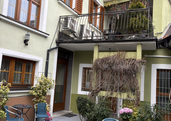 Prenájom obchodno/kancelárskeho priestoru s parkovaním v centre Piešťan