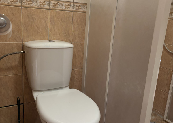 Prenájom obchodno/kancelárskeho priestoru s parkovaním v centre Piešťan