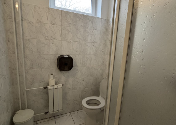 *Na prenájom* moderné kancelárske priestory, celé podlažie 335 m² v Piešťanoch