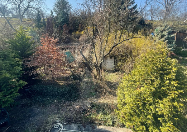 Dva rodinné domy, pozemky 2 004 m² - Ratnovce pri Piešťanoch