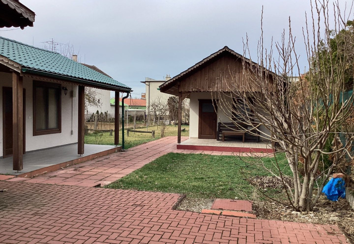 *VÝHODNÁ CENA* 4-izbový tehlový RD s krásnym pozemkom