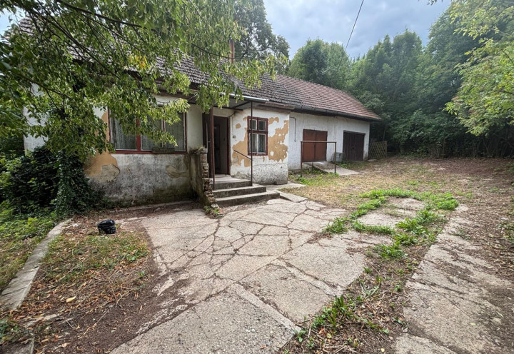 Predaj vidieckej chalupy s kúzlom minulosti v srdci kopaníc – obec Prašník