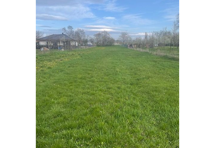 *PREDAJ* pozemkov na stavbu RD v Ostrove pri Piešťanoch