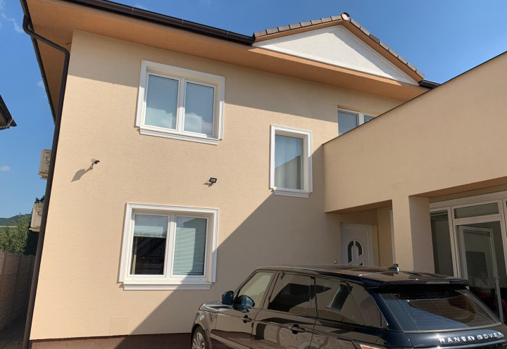 *NOVÁ CENA* rodinný dom s dušou* – 7 izieb, terasa, súkromie