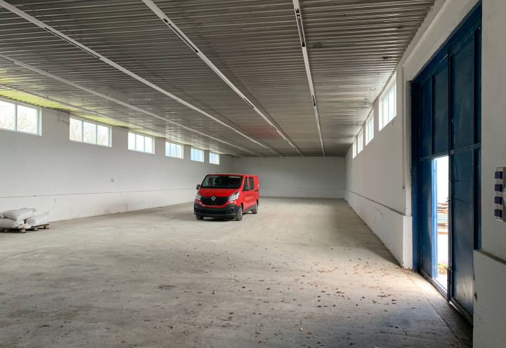 *Na prenájom* skladová hala 500 m2 v Piešťanoch