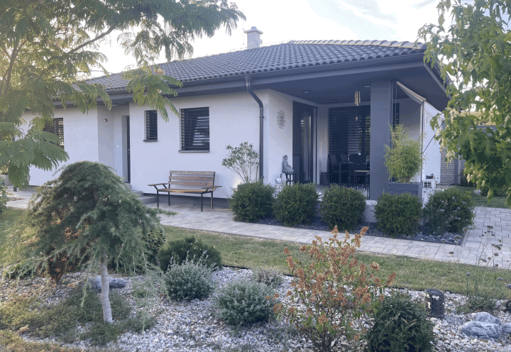 3-izbová novostavba A0+ s hotovou záhradou, náklady do 120 €