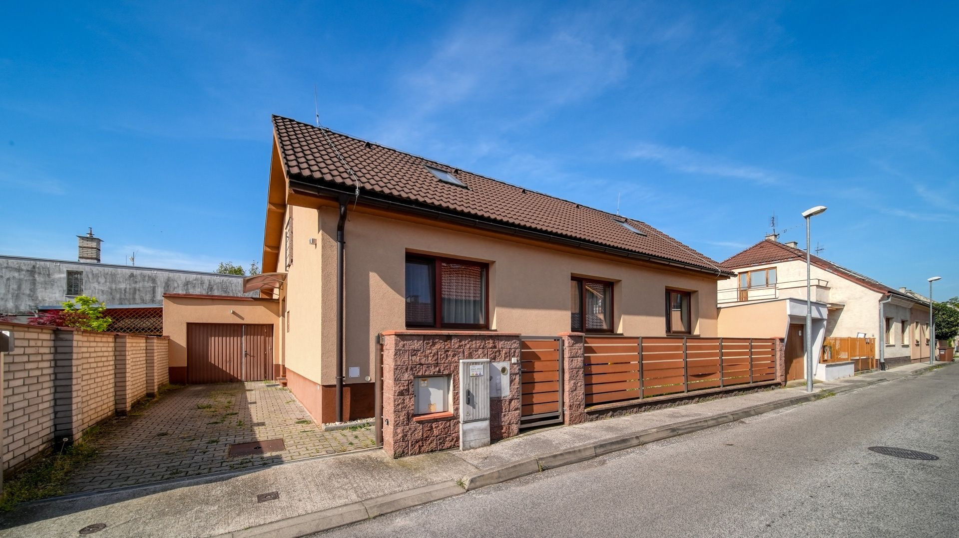 Skvelá lokalita - na predaj rodinný dom, Piešťany