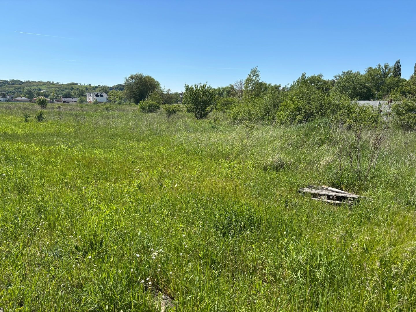 Stavebný pozemok v blízkosti golfového ihriska a kúpeľov Piešťany