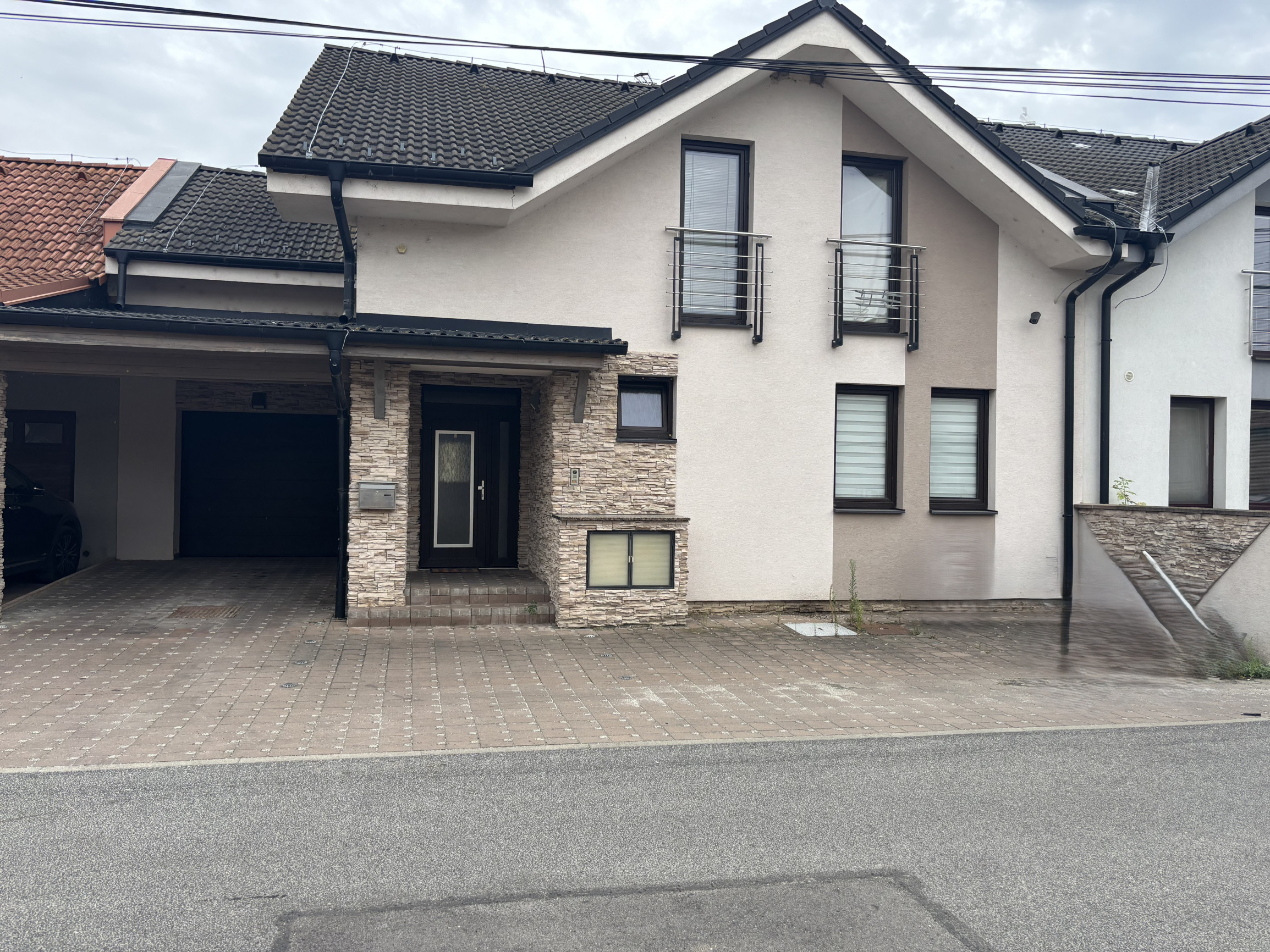 *ZĽAVA 10.000 EUR* 5i RD pripravený na okamžité bývanie v pokojnej lokalite