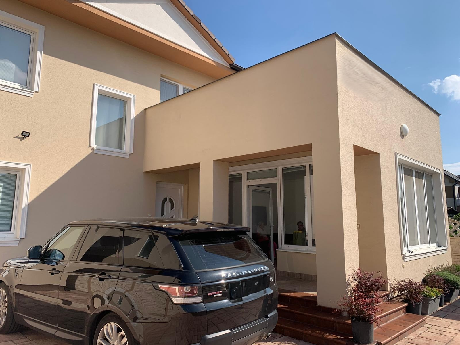 *NOVÁ CENA* rodinný dom s dušou* – 7 izieb, terasa, súkromie