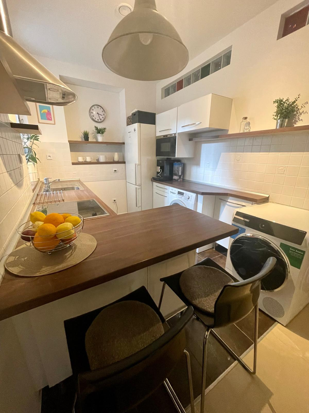 Moderný 3-izbák s predzáhradkou - bývanie s noblesou v srdci Starého Mesta