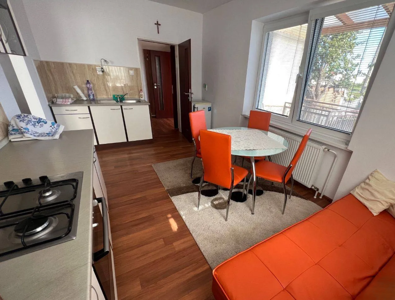 Štýlové bývanie v prestížnej časti Topoľčian - veľký pozemok, tichá ulica a výborný stav